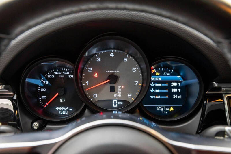 2016 Porsche Macan S