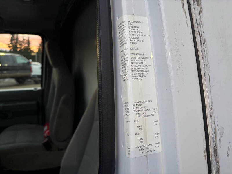 2016 Ford E-Series E-350 SD