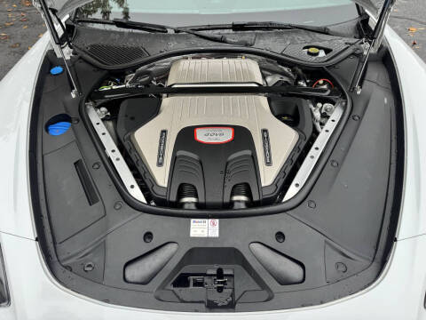 2018 Porsche Panamera Turbo