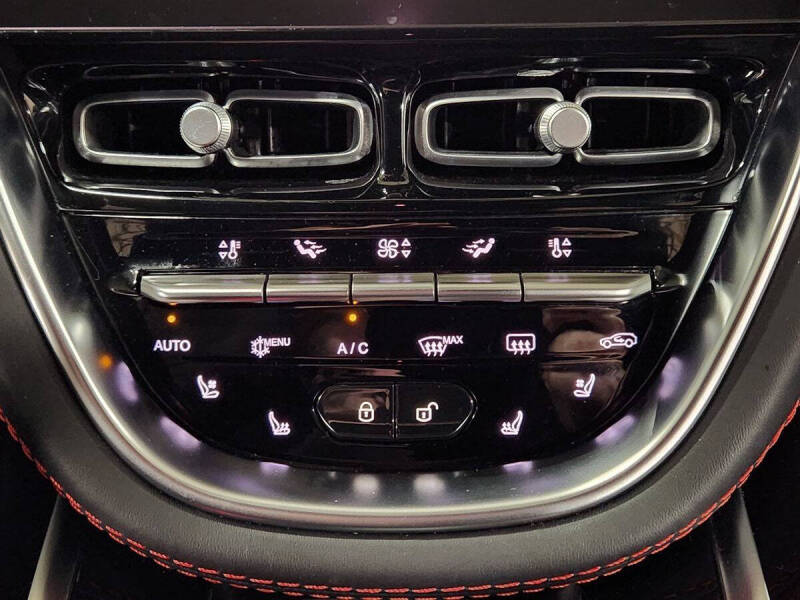 2023 Aston Martin DBX