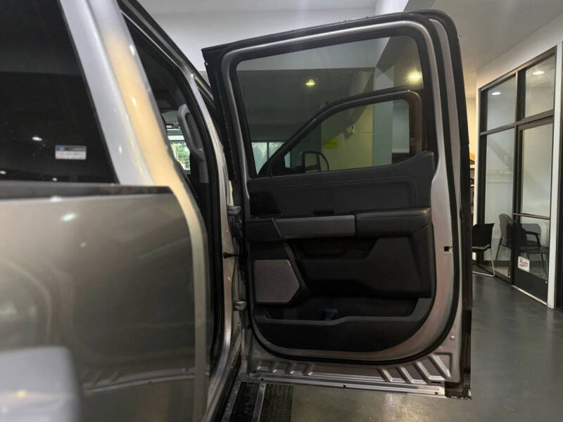 2023 Ford F-350 Super Duty Lariat