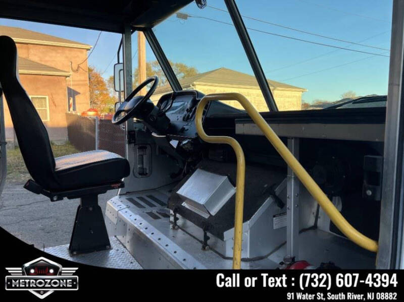 2013 Ford Stripped Chassis