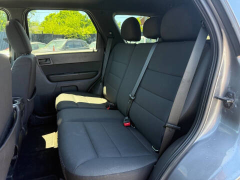 2011 Ford Escape XLT