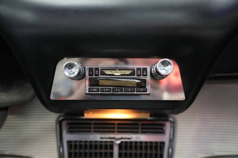 1961 Ford Thunderbird