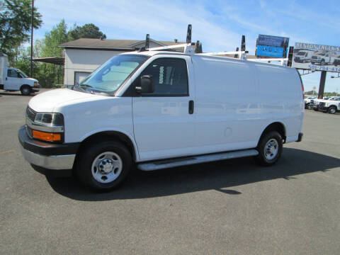 2024 Chevrolet Express 2500