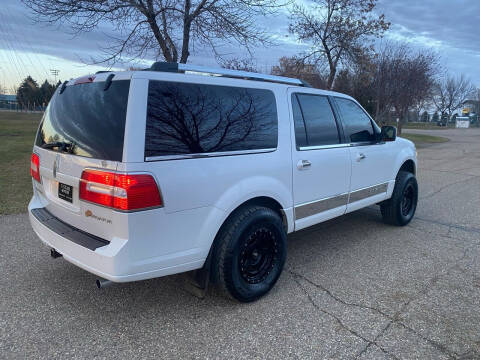 2010 Lincoln Navigator L