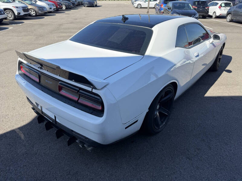 2015 Dodge Challenger SRT 392