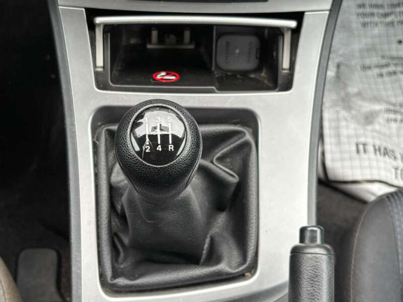 2010 Mazda MAZDA3 i Sport