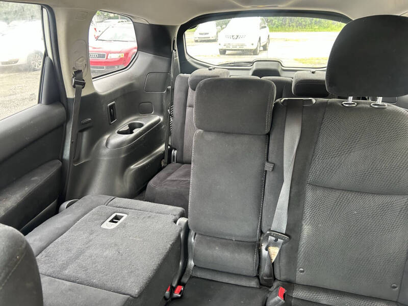 2016 Nissan Pathfinder SV