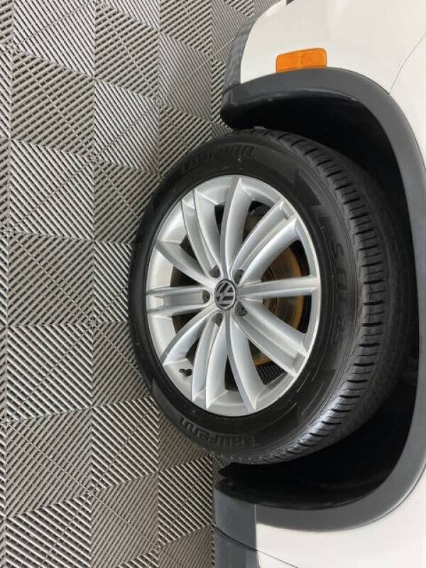 2012 Volkswagen Tiguan