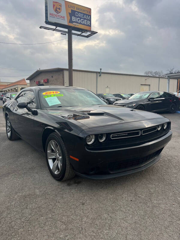 2019 Dodge Challenger SXT