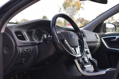 2015 Volvo S60 T5 Premier Plus