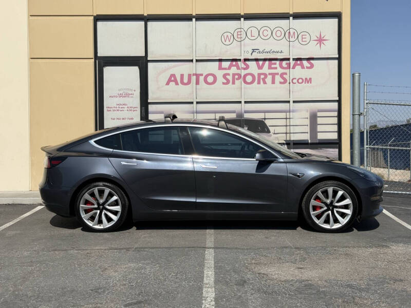 2018 Tesla Model 3 Performance