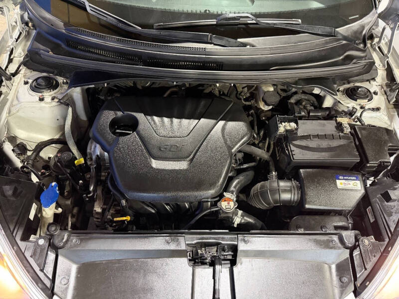 2017 Hyundai Veloster Value Edition