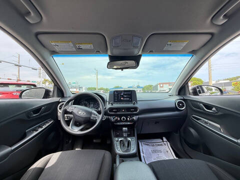2022 Hyundai Kona SEL