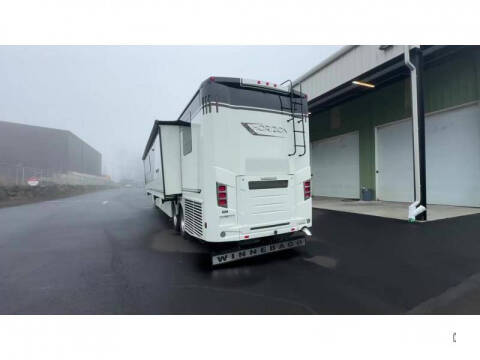 2018 Freightliner XCL Chassis