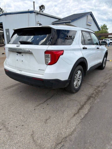 2023 Ford Explorer