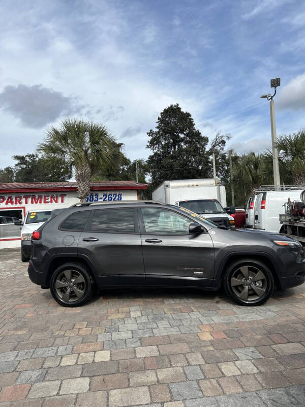 2017 Jeep Cherokee Latitude