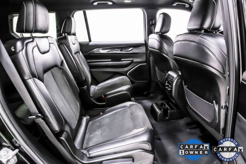 2022 Jeep Grand Cherokee L Altitude