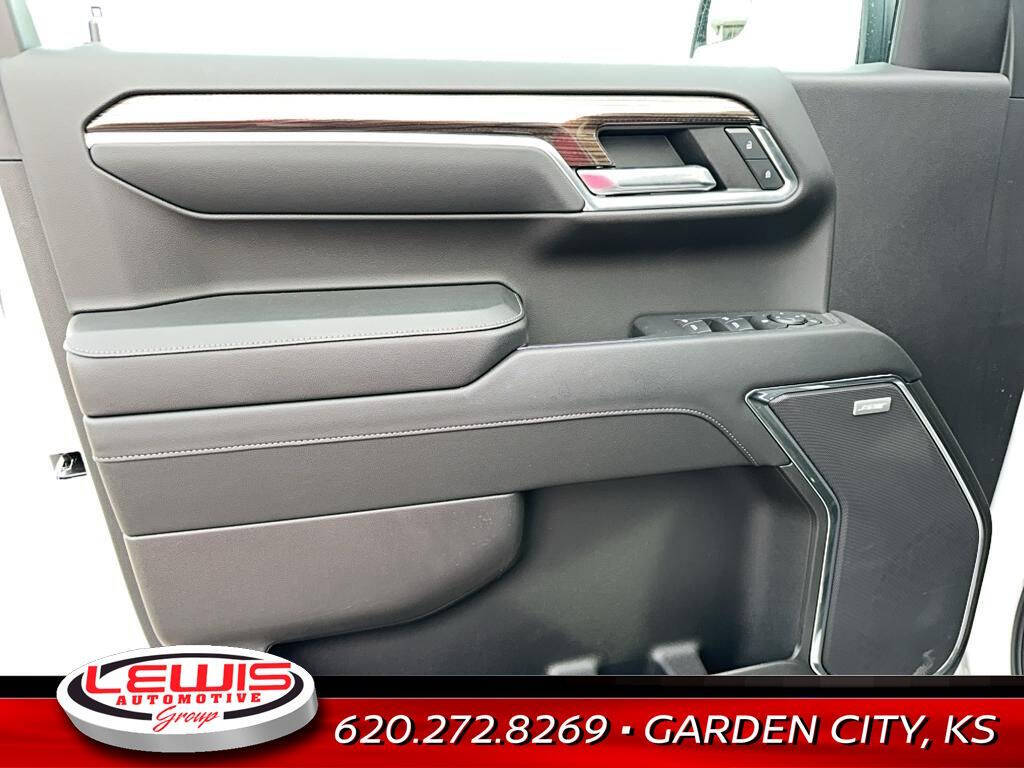 2024 Chevrolet Silverado 1500 for sale at Lewis Chevrolet of Garden City in Garden City, KS