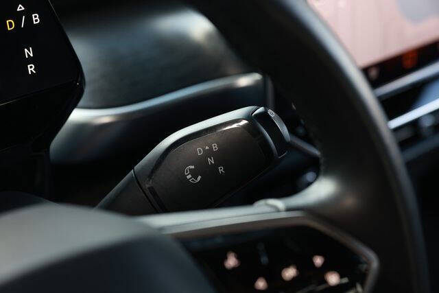 2025 Volkswagen ID. Buzz Pro S