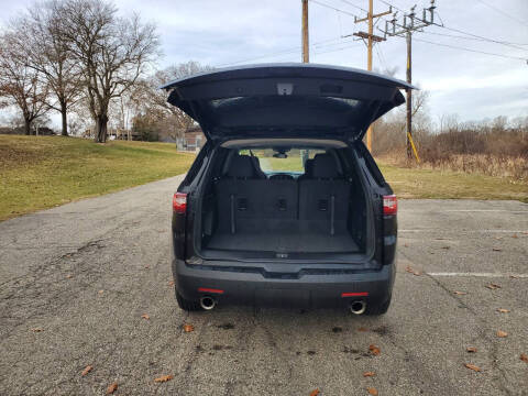 2021 Chevrolet Traverse LT Cloth