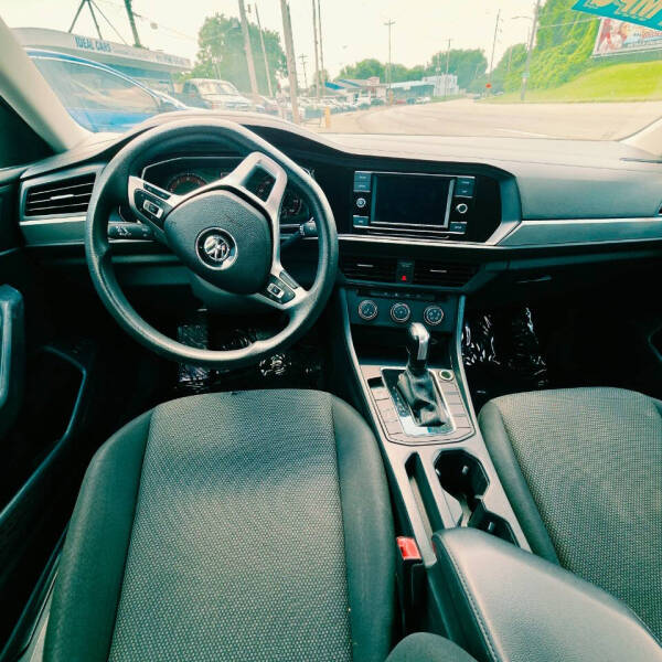2019 Volkswagen Jetta SE