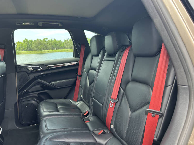 2016 Porsche Cayenne