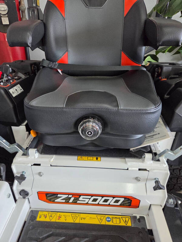 2026 Bobcat ZT5000 52" PREDATOR
