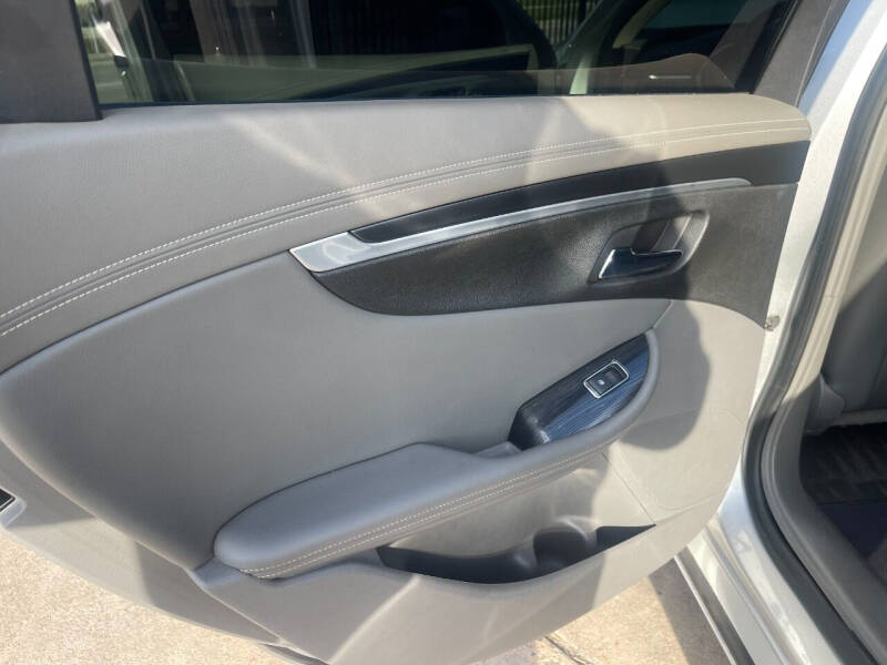 2017 Chevrolet Impala LT