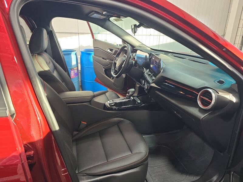 2025 Chevrolet Trax RS