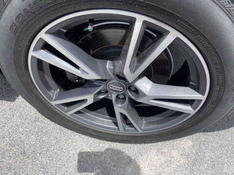 2020 Audi Q5 e quattro Premium Plus 55 TFSI