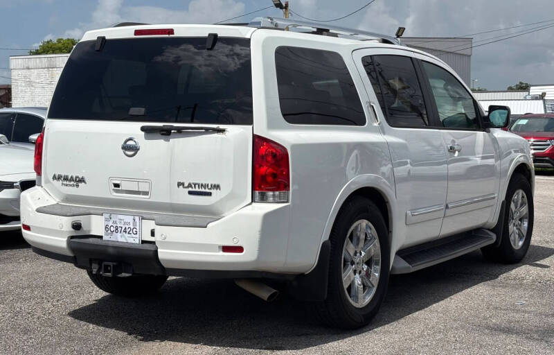 2011 Nissan Armada Platinum