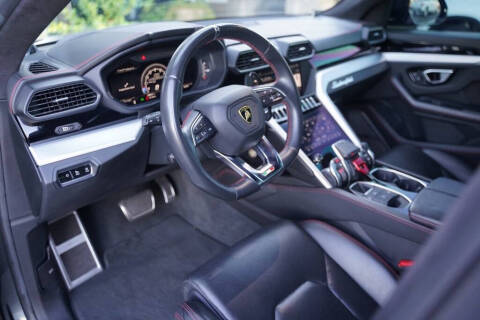 2019 Lamborghini Urus