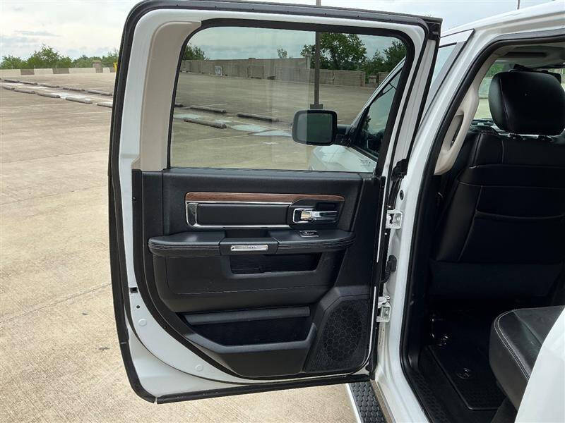 2015 RAM 1500 Laramie