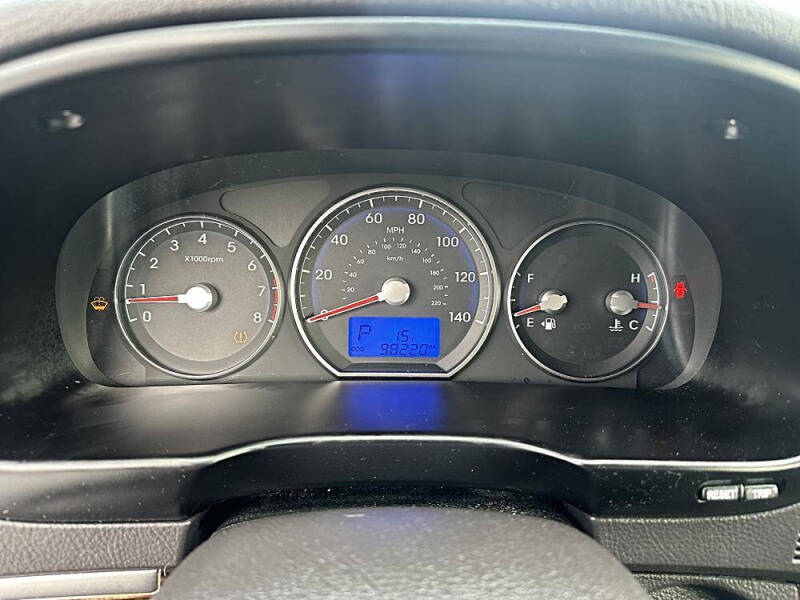 2011 Hyundai Santa Fe SE