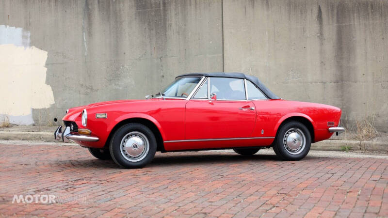 1973 FIAT 124 Spider