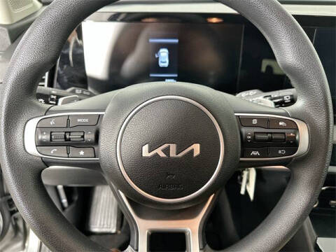 2023 Kia Sportage Hybrid LX