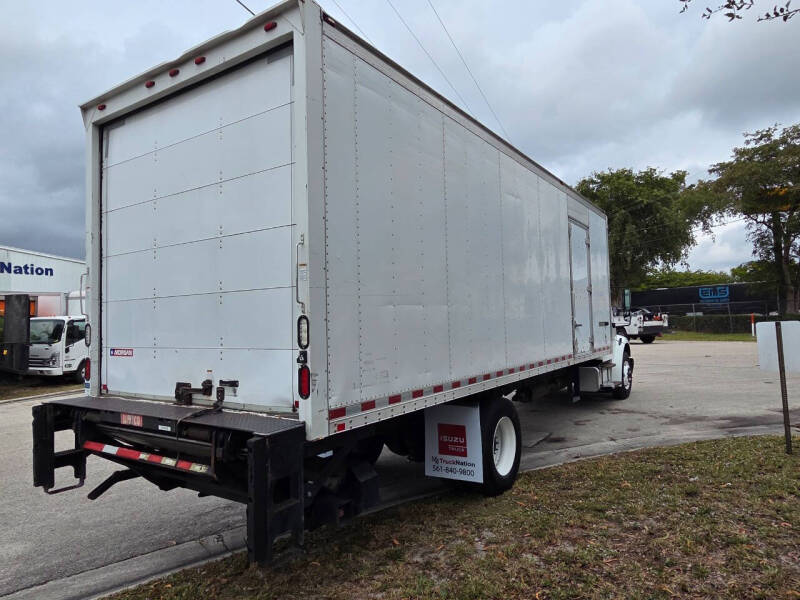 2016 Freightliner M2 106