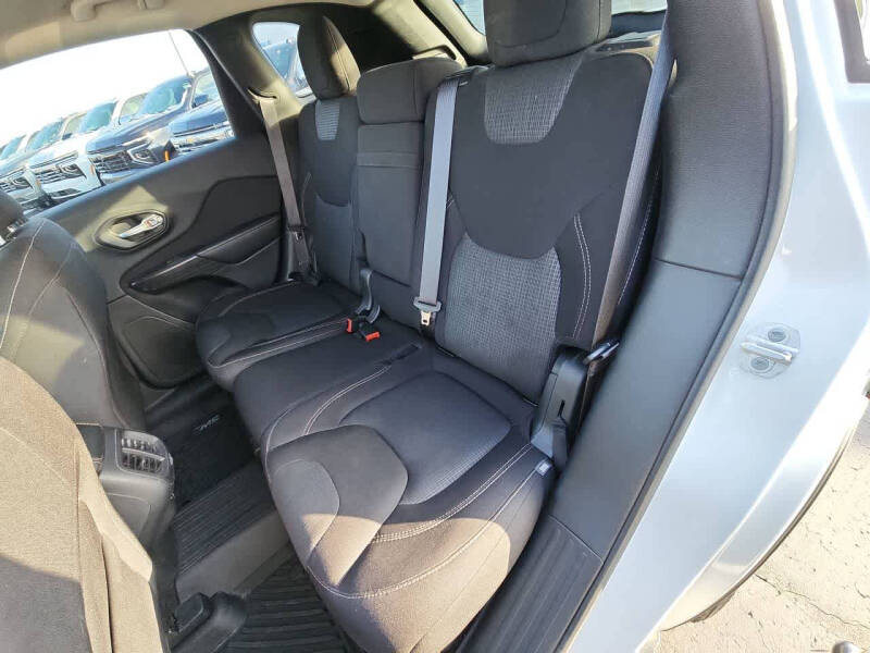 2016 Jeep Cherokee Latitude