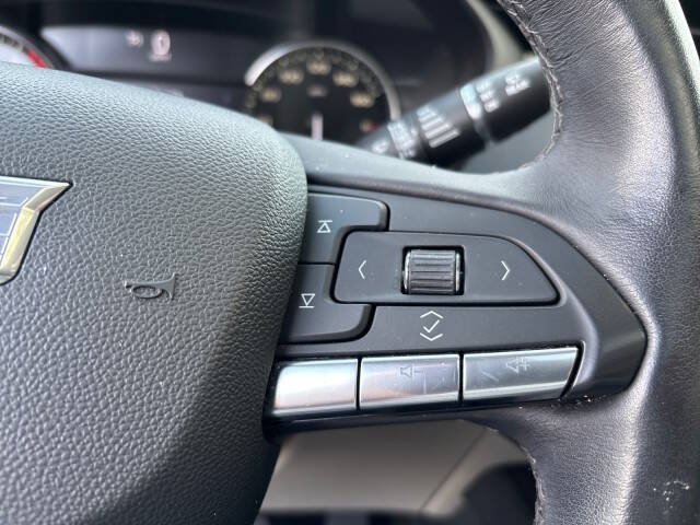 2023 Cadillac XT4 Luxury