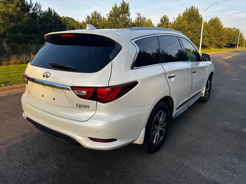2017 Infiniti QX60