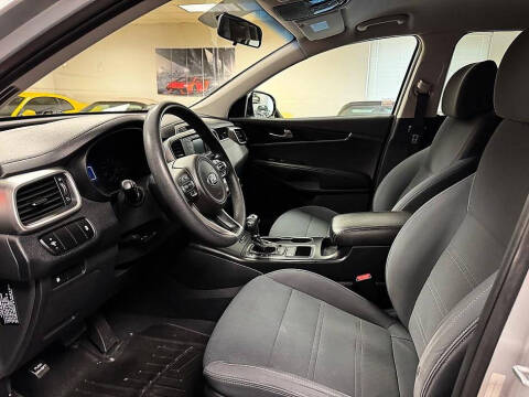 2017 Kia Sorento LX