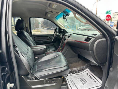 2011 Cadillac Escalade