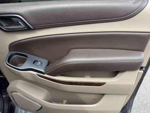2015 Chevrolet Suburban LS