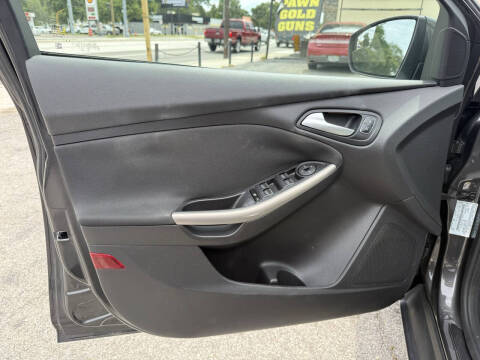 2015 Ford Focus Titanium