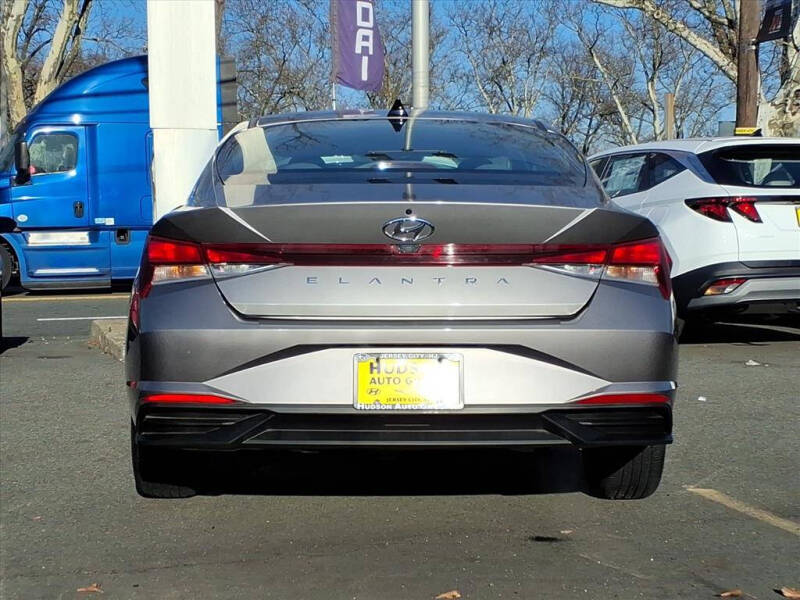 2023 Hyundai Elantra