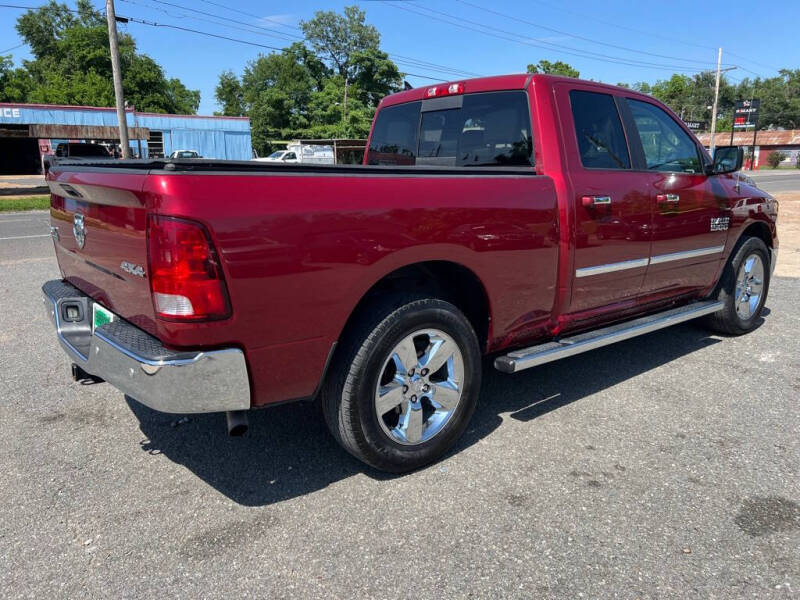 2015 RAM 1500 SLT
