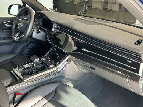 2022 Audi Q7 quattro Premium Plus 45 TFSI