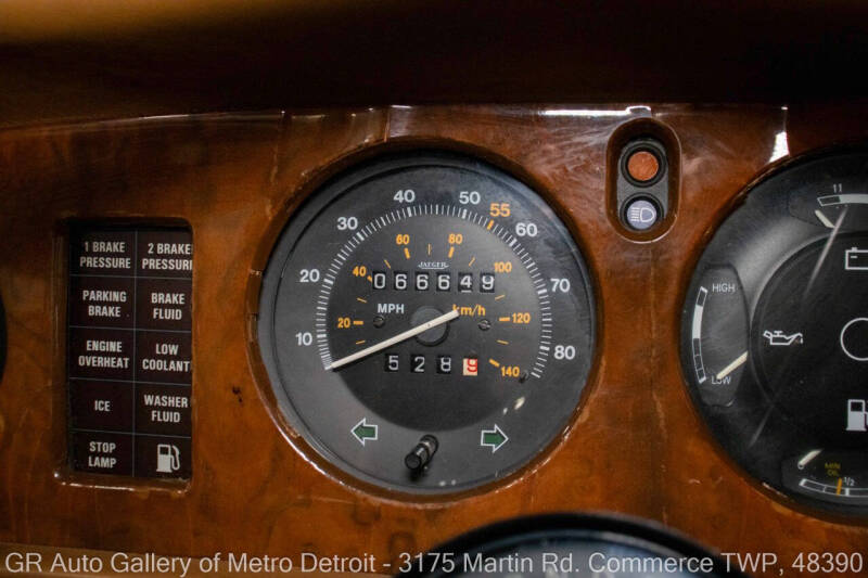 1982 Rolls-Royce Silver Spirit